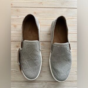 OluKai Pehuea Leather Slip-On Shoes Women’s 9.5 Clay Honu NWT